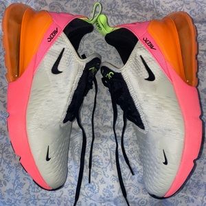 Women’s Nike 270 sneakers. No box.